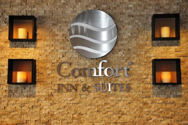 Comfort Inn & Suites Sturbridge-Brimfield Luaran gambar