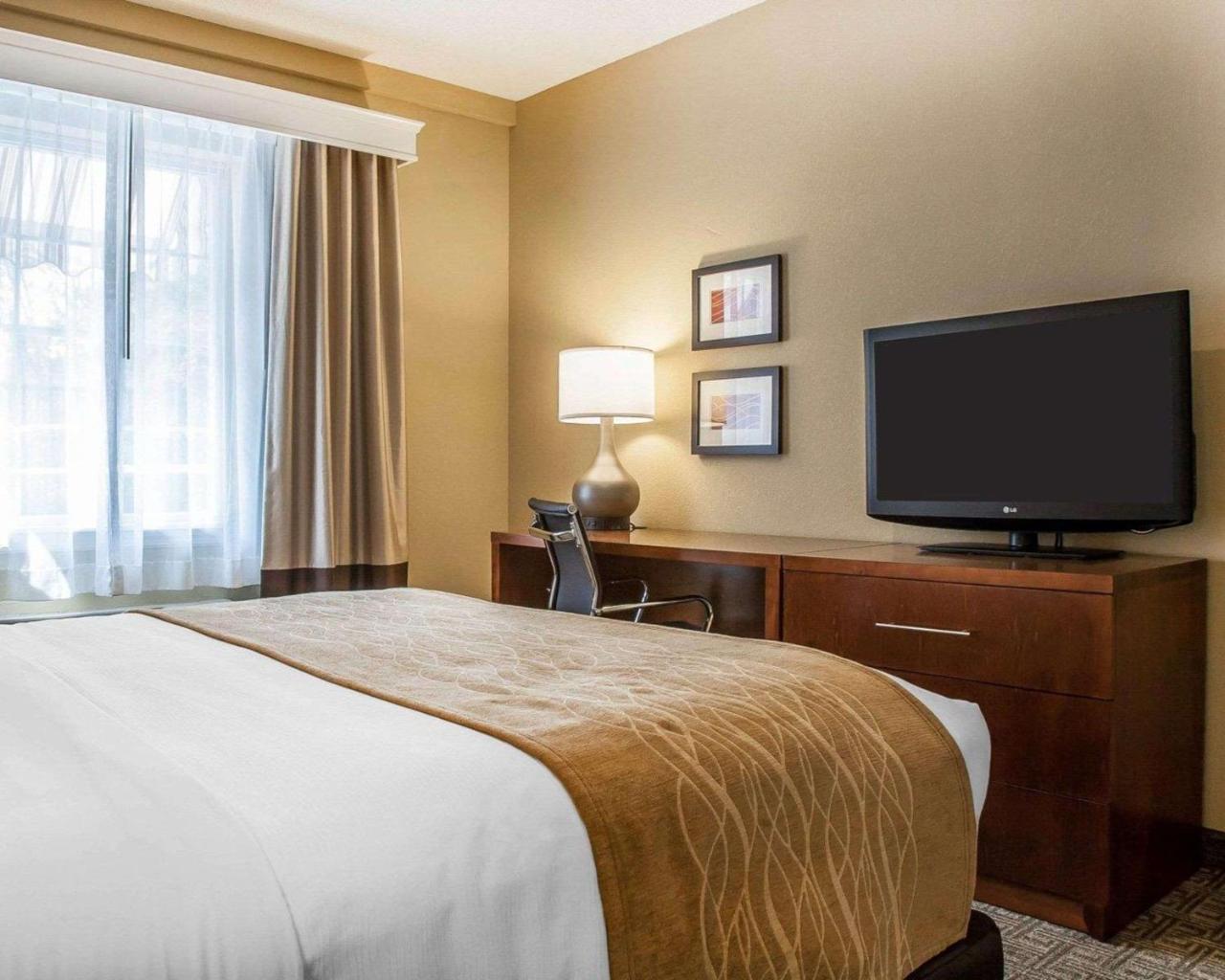 Comfort Inn & Suites Sturbridge-Brimfield Luaran gambar