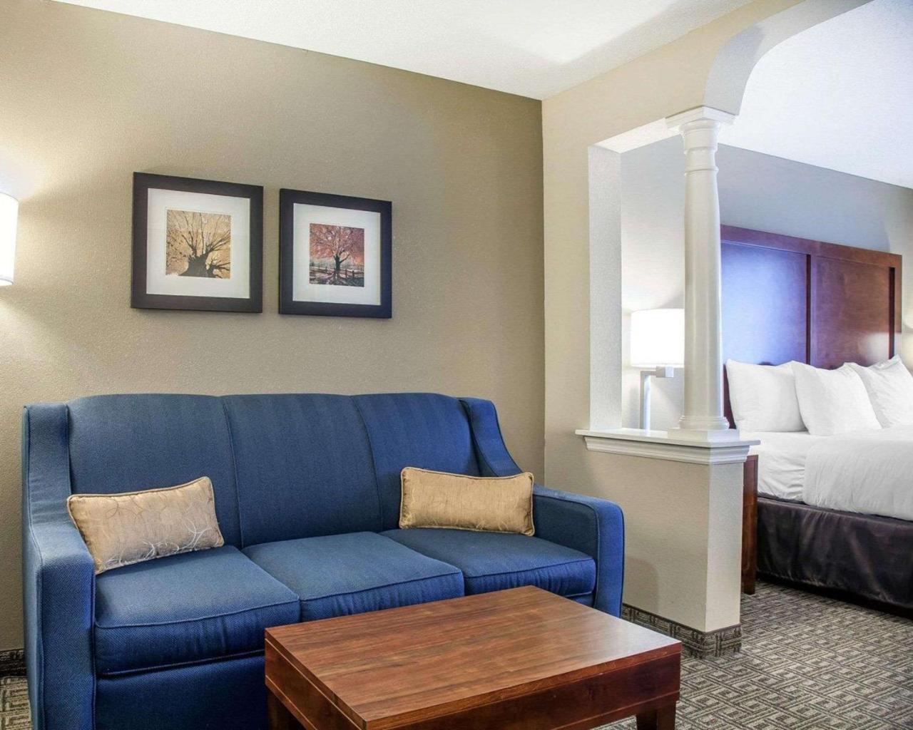 Comfort Inn & Suites Sturbridge-Brimfield Luaran gambar