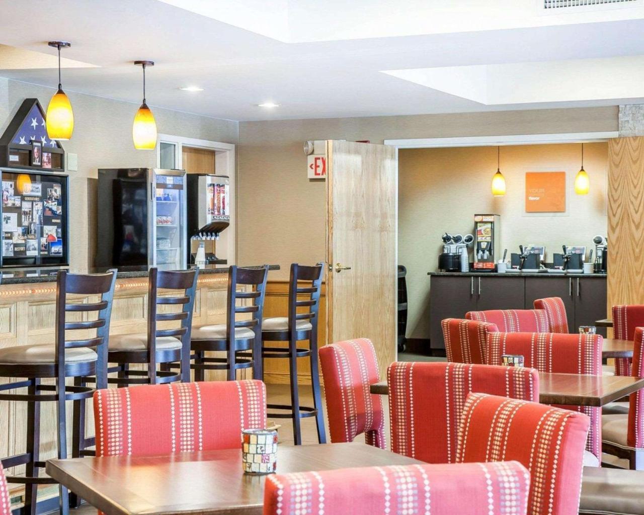 Comfort Inn & Suites Sturbridge-Brimfield Luaran gambar
