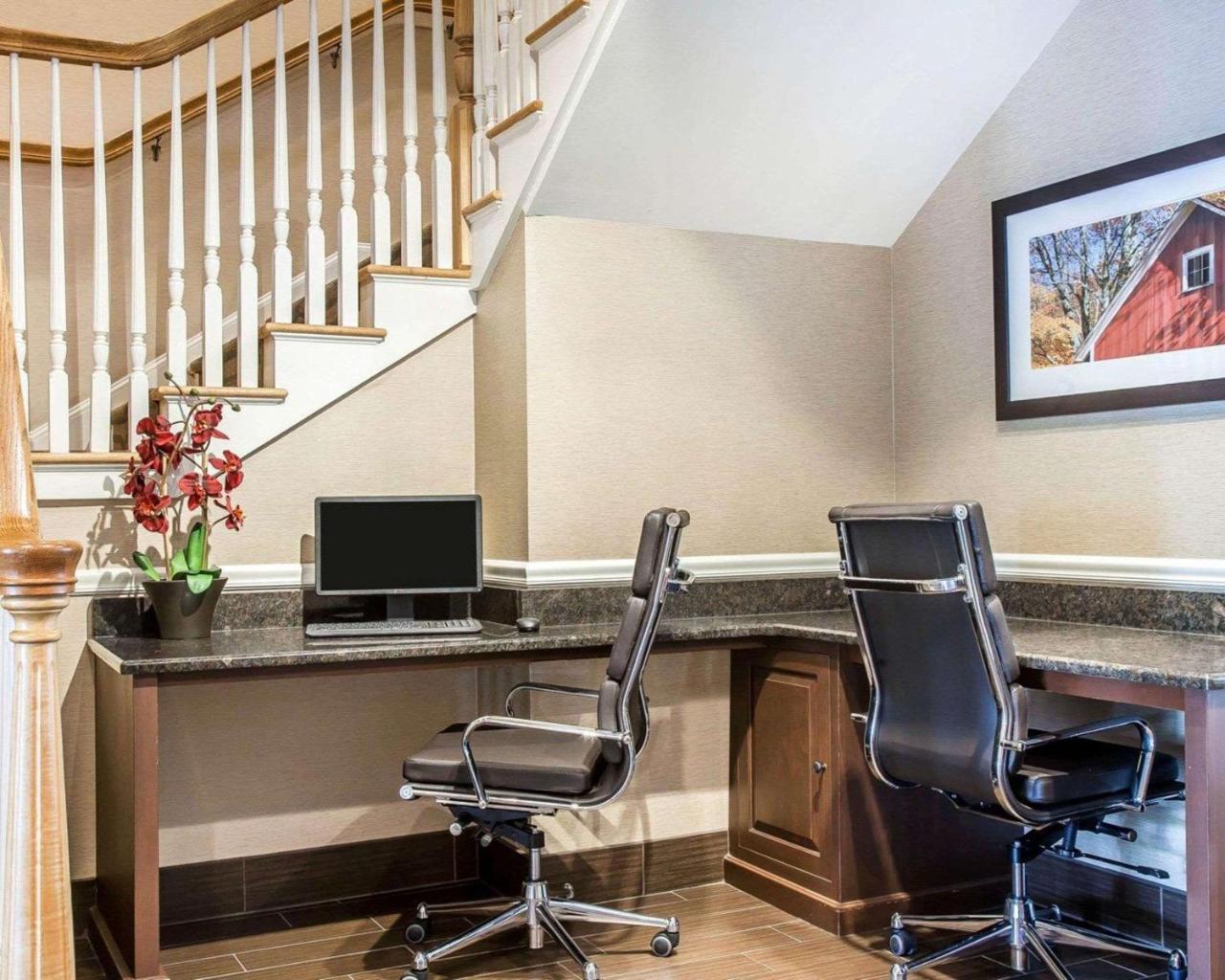 Comfort Inn & Suites Sturbridge-Brimfield Luaran gambar